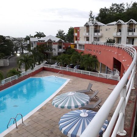 Appartement Colibri De La Baie De Tartane La Trinité Exterior foto