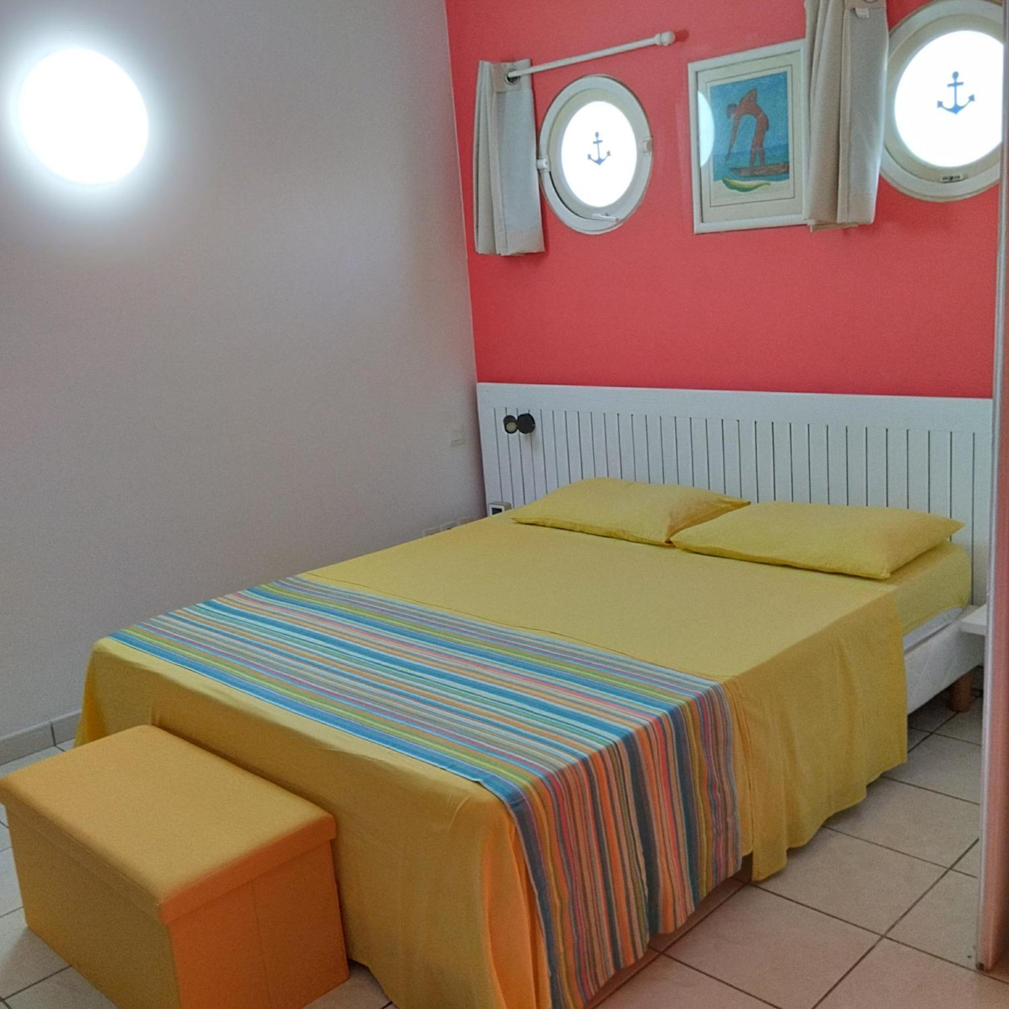 Appartement Colibri De La Baie De Tartane La Trinité Exterior foto